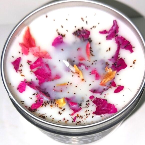 Hand crafted limited edition "Halliwell Manor" Zen-Me candle - Picture 1 of 7